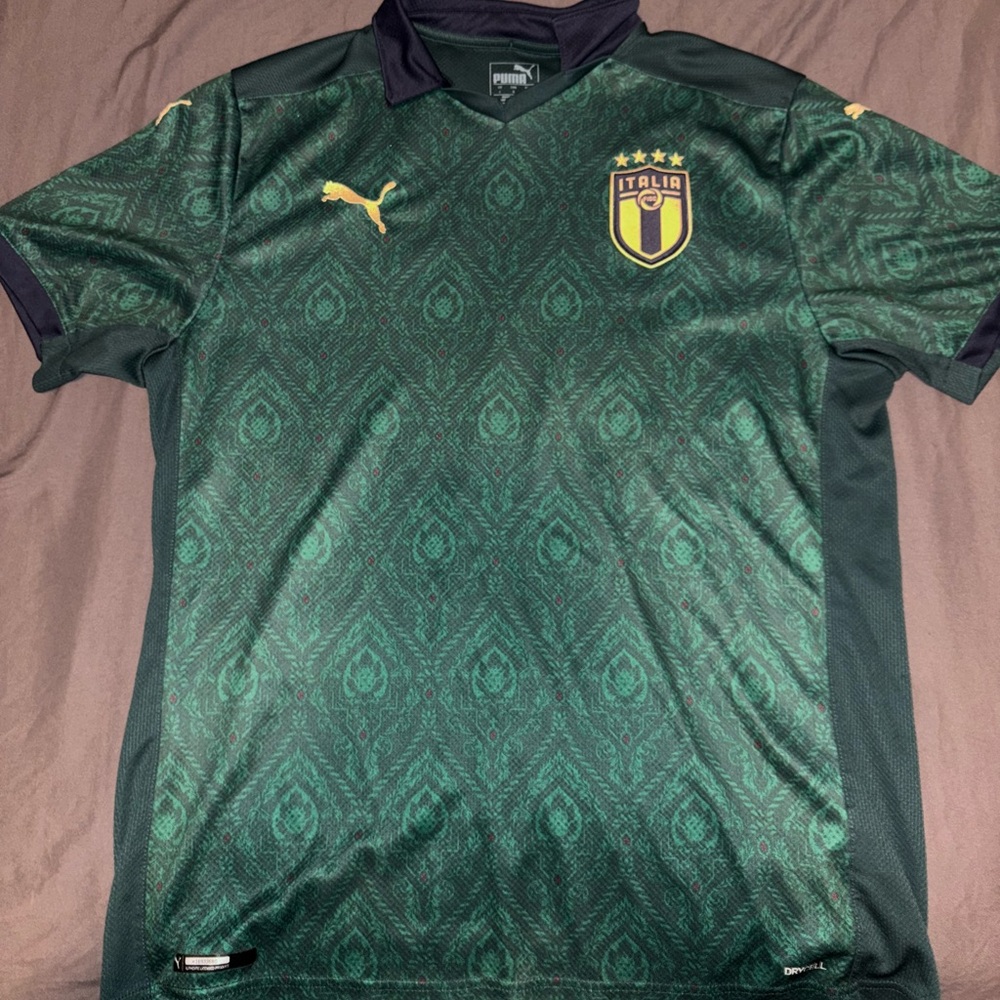 Italy national team 2020/21 replica third jersey